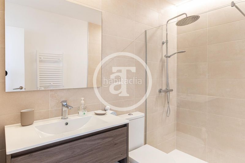 Foto ecc66830-a90f-47ba-9d68-260ee4efe3a8. Lloguer pis amb calefacció a San Juan Bautista Madrid