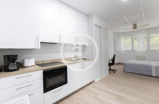 Rent Studio  Calle de san manuel. Estudio de alquiler temporal de 1 habitación y 1 baño en latina