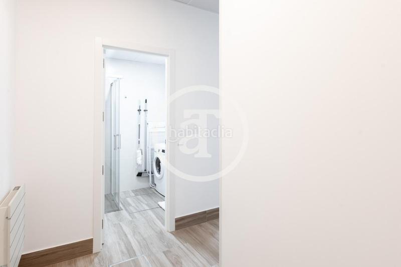 Foto edf78a1d-4f60-45e9-b196-ed1368804ff7. Rent studio with heating in Aluche Madrid