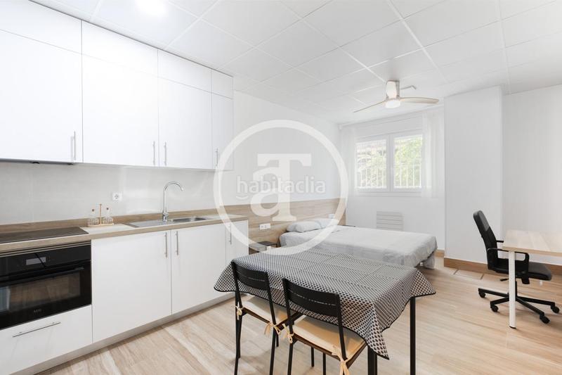 Foto de5e4b4b-86aa-4802-8c92-f98b66bf98cc. Rent studio with heating in Aluche Madrid