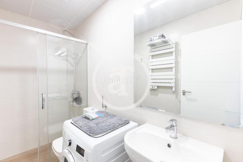 Foto fce23ab9-1d08-4ce8-bd36-8be642351201. Rent studio in calle de san manuel 3 in Aluche Madrid