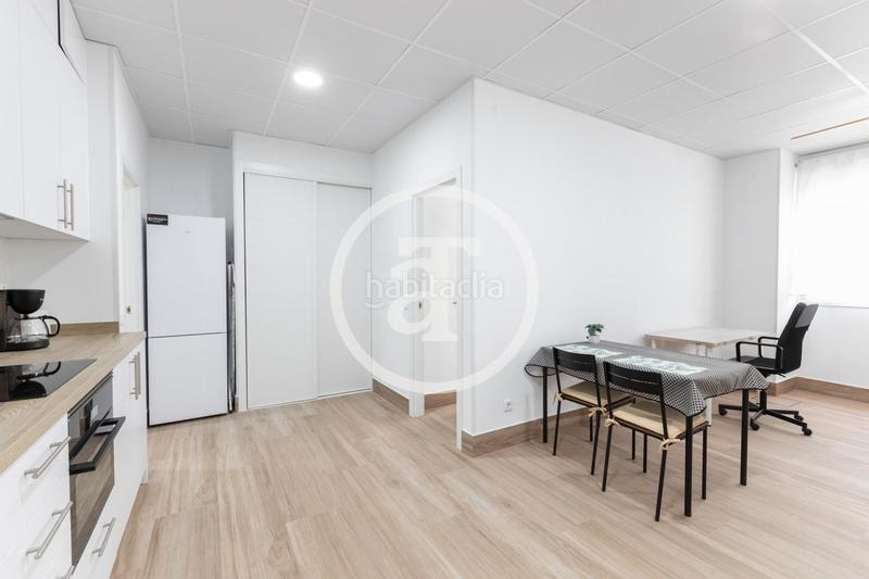 Foto ab81d8ee-7280-415d-a8f6-59314c565ec2. Alquiler estudio  de alquiler temporal de 1 habitación y 1 baño en latina en Madrid