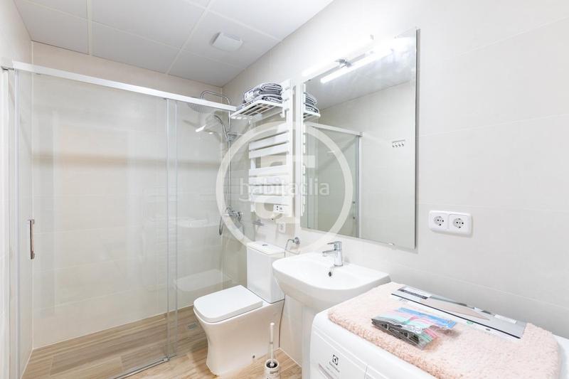 Foto a15b2388-6bca-42ac-b5ca-e3363a1b4f89. Rent flat in calle de san manuel 3 in Aluche Madrid