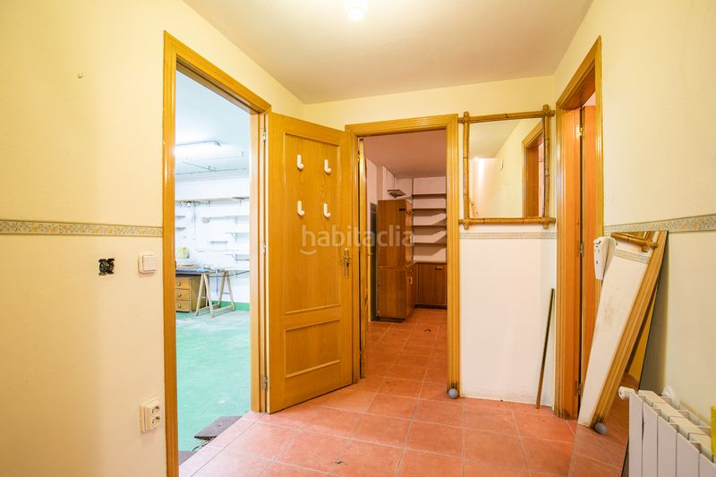 Foto a9b876b0-92a0-4bf4-9b13-f5f026eda1a9. Xalet amb calefacció aparcament a Fresnos I y II Torrejón de Ardoz