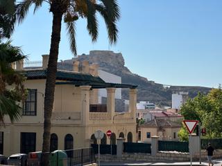 Local Comercial en Avinguda alcoi 16. buscas una oportunidad nica para invertir o disear tu hogar i