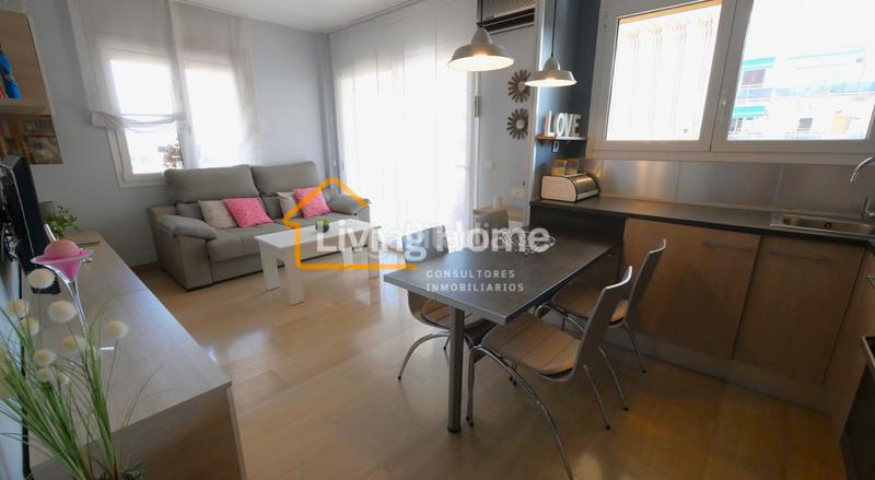 Foto 3ace63d6-eeeb-4580-90d8-61995d36b37a. Attico in carrer de carles buïgas 43 in Mar i Camp - Platja dels Capellans Salou