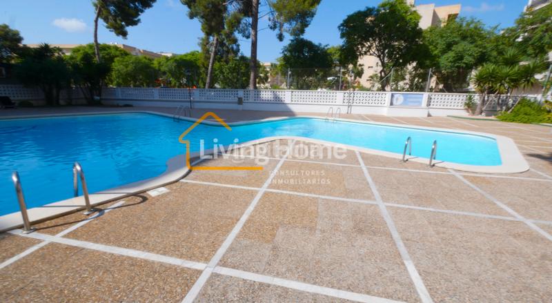 Foto 7972fc59-e3f1-443b-a9dd-403a2c696af2. Attico in carrer de carles buïgas 43 in Mar i Camp - Platja dels Capellans Salou