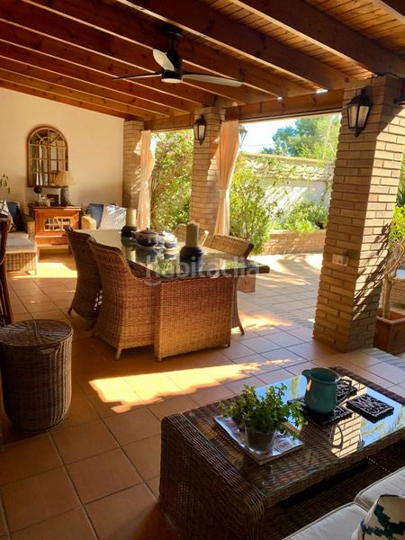 Foto 11f19b5a-39ac-4d22-8483-d39f6ae71ce3. Chalet avec cheminée chauffage parking piscine dans Cambrils