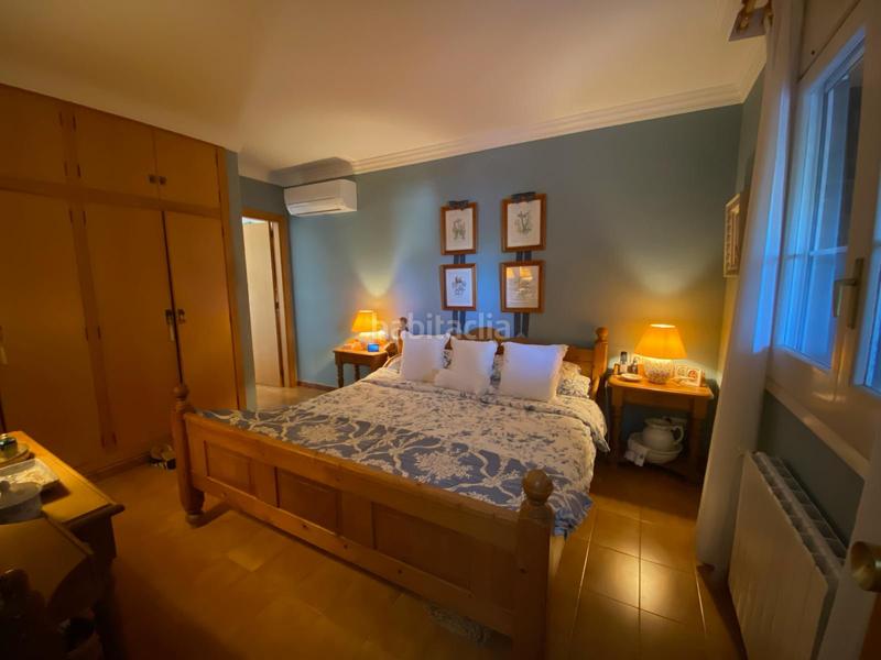 Foto 95dc672e-9123-42f5-8178-a47edecd5a2e. Chalet avec cheminée chauffage parking piscine dans Cambrils