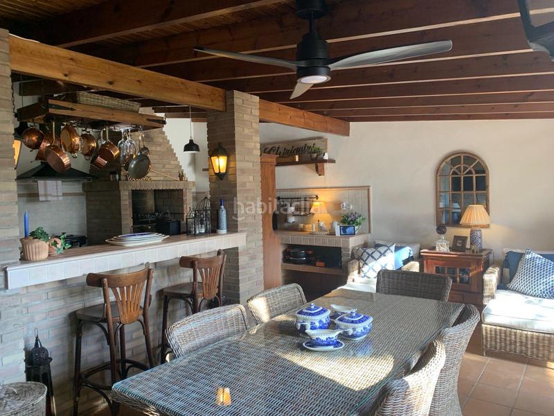 Foto 9912fa23-1253-4343-8473-3a0805fcc98c. Chalet avec cheminée chauffage parking piscine dans Cambrils