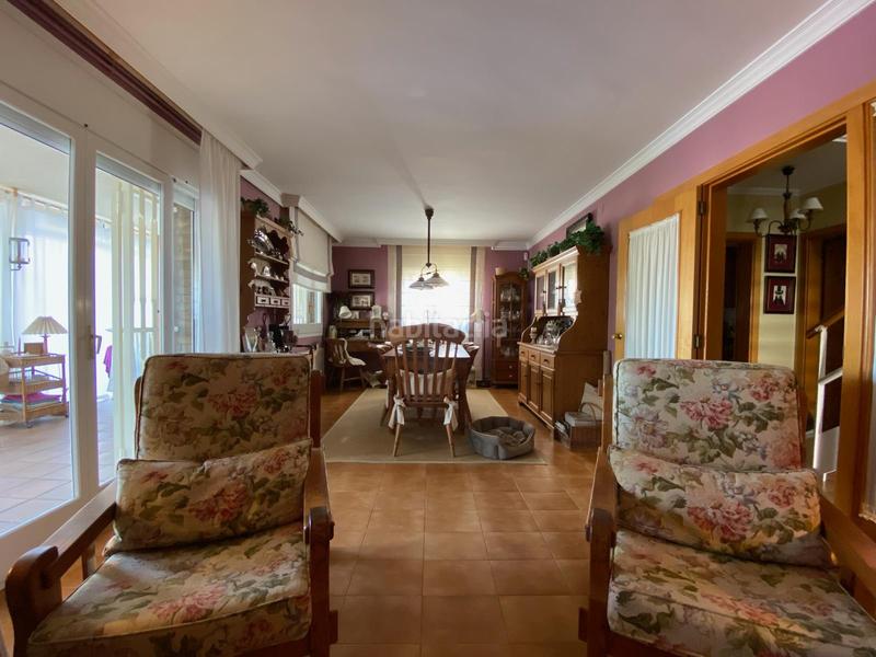 Foto f243ecf6-3683-4ae1-9a9c-27f87bd339ca. Chalet avec cheminée chauffage parking piscine dans Cambrils