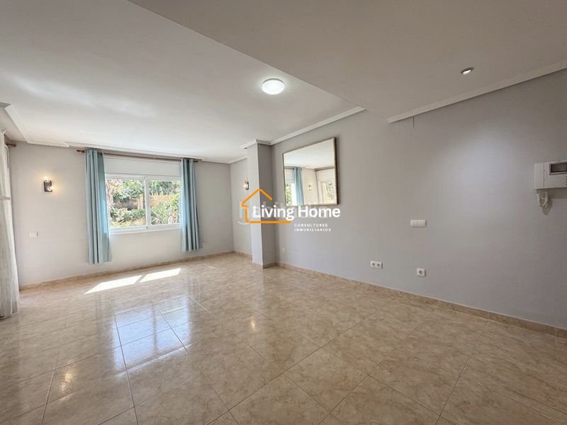 Foto 70878472-f265-4a88-b0e9-2a29b20b88ca. Pis a Mar i Camp - Platja dels Capellans Salou