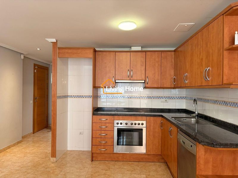 Foto f19d723f-c5ce-4bd1-8f4d-2eef28092909. Pis a Mar i Camp - Platja dels Capellans Salou