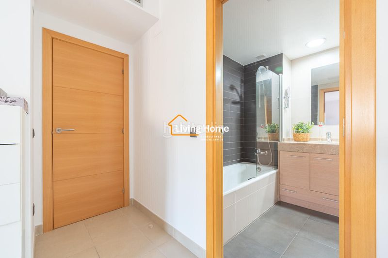 Foto 303c13d9-4a66-40e1-8e66-6b47df7a92c0. Piso en Vila-seca poble Vila-seca