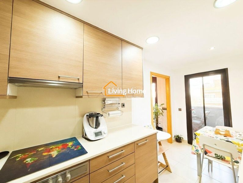 Foto cb539cf8-5408-4f1a-879c-68d772c12ff5. Piso en Vila-seca poble Vila-seca