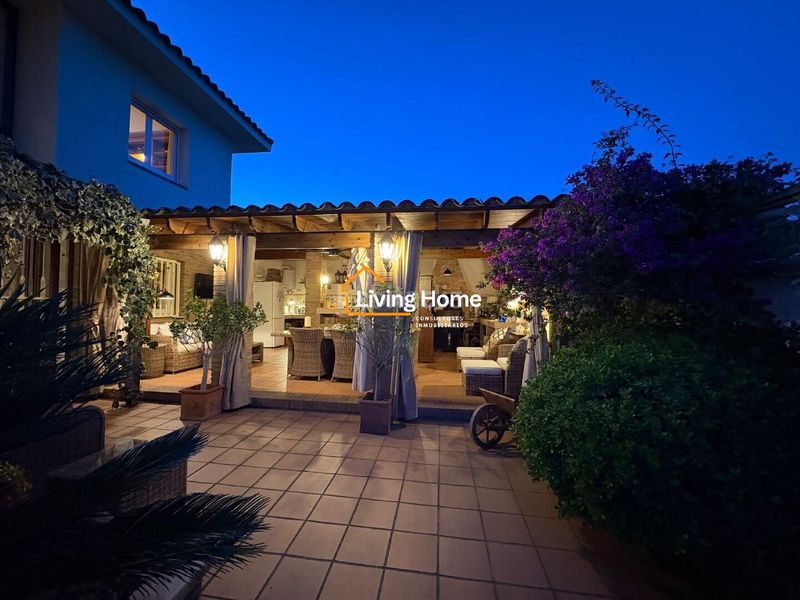 Foto 128b8b88-41b0-445e-9d27-3aecaf49bc09. Chalet en Cambrils mediterrani Cambrils