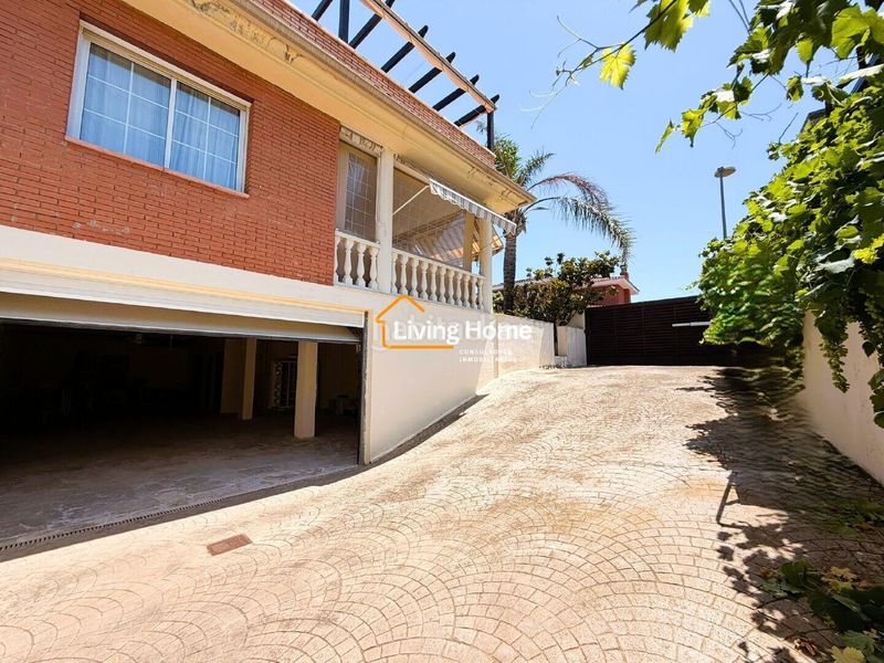 Foto f377ac32-9dba-423f-9157-15d2a6cf6f61. Chalet en Mas de Clariana Cambrils