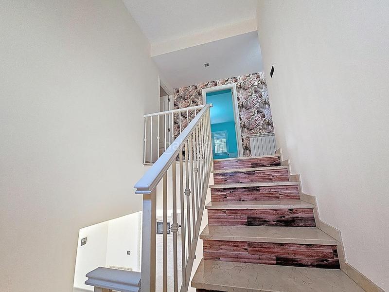 Foto 1a750a74-ebb2-4e1e-92d1-c736a8f6c7da. Casa con riscaldamento parcheggio piscina in Paraíso Arenal - La Colina Córdoba