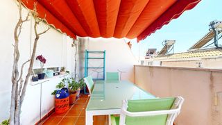 Casa adossada a Ciudad Jardín - Zoco. Casa con garaje en olivos borrachos