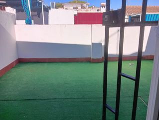 Reihenhaus in Casco Histórico  - Ribera - San Basilio. Casa adosada en la zona de santiago