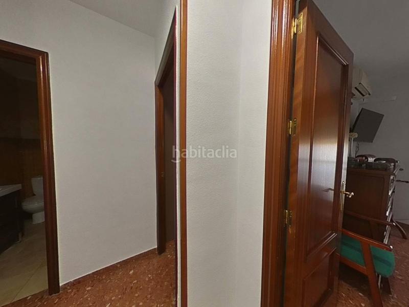 Foto 600169fe-59cb-4916-bd37-c7e966a2544e. Maison jumelée avec chauffage parking dans Almodóvar del Río