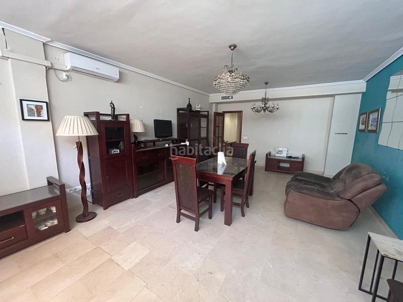 Foto c436293c-51ac-4a8c-a330-95b13c08f51d. Casa con parcheggio piscina in Poniente-Norte - Miralbaida - Parque Azahara Córdoba