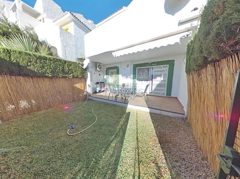 Foto 499cb7d5-aea6-4961-acd0-abfb29c01726. Pis amb aparcament piscina a Riviera del Sol Mijas