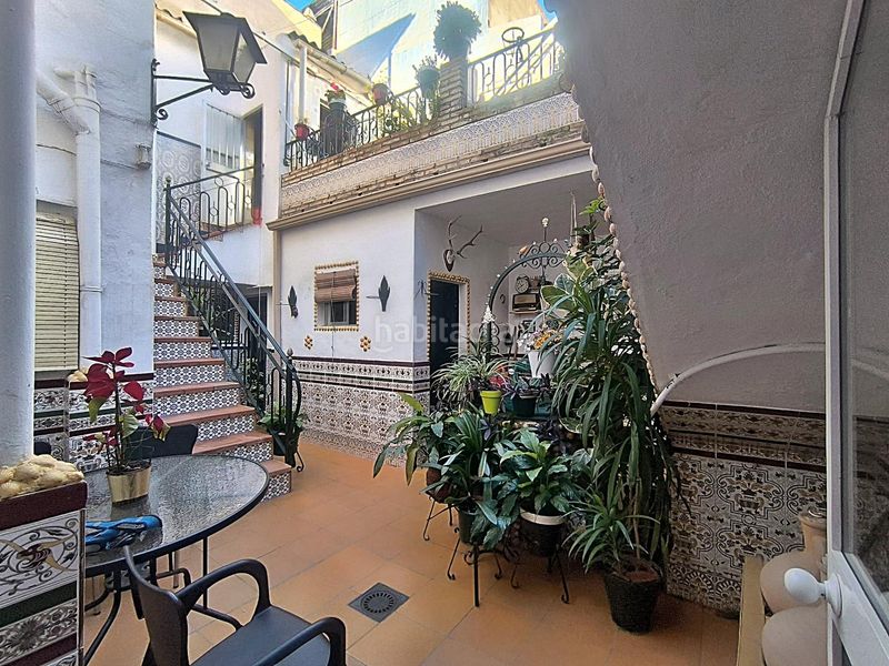 Foto afbd73b8-f492-4b32-b9b4-849f8100ebeb. Casa amb calefacció a Ciudad Jardín - Zoco Córdoba
