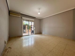 Pis en Poniente-Norte - Miralbaida - Parque Azahara. Piso en miralbaida
