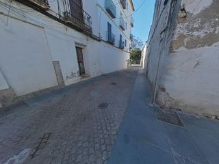 Posto auto  Calle badanas. Olvídate de buscar aparcamiento en la ribera! garaje  trastero e