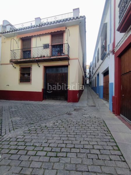 Foto 0986b770-ed2c-4c4a-a71e-4018ab4ed862. Casa amb aparcament a casco histórico - ribera - san basilio Córdoba