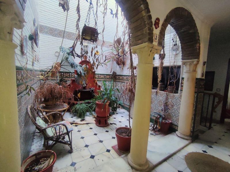 Foto 5c49e8c6-0cc1-46b6-bd31-3a3369810179. Casa amb aparcament a casco histórico - ribera - san basilio Córdoba