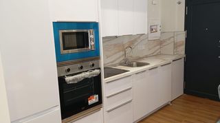 Lloguer Loft  Calle calle platero repiso. Loft nuevo a estrenar junto a avenida barcelona