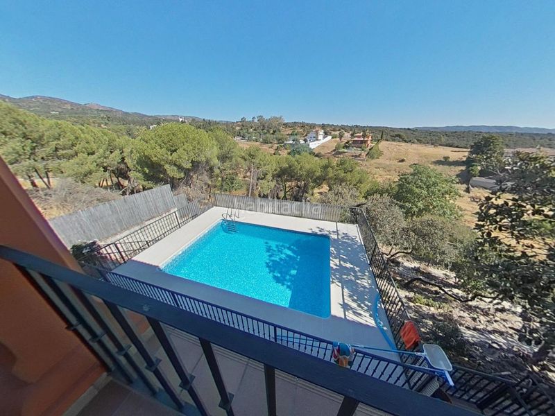 Foto 517d0178-b581-49c5-8042-f6bf340e628b. Xalet amb aparcament piscina a El Brillante -El Naranjo - El Tablero Córdoba