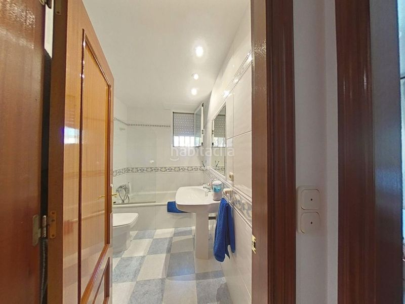 Foto fad540dc-a7bf-4671-8f6e-1b32386c537a. Xalet amb aparcament piscina a El Brillante -El Naranjo - El Tablero Córdoba