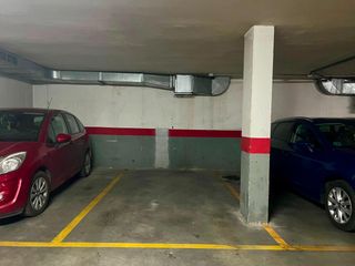 Aparcament cotxe a Calle de Álvaro Paulo