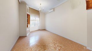 Casa adossada a Calle de la Reunión