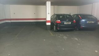 Aparcament cotxe a Avenida Avenida Cervantes