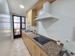 Piso  Calle abderraman iii. Piso en huerta la reina junto a prolongación de gran capitán