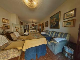 Appartement  Avenida de cervantes. Exclusivo piso en venta en avda. cervantes