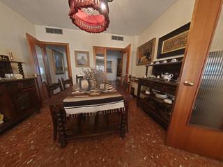 Pis a Centro. Exclusivo piso en venta en avda. cervantes