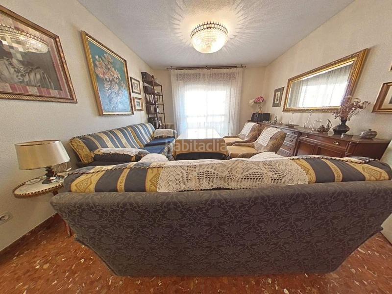 Foto 8fb44696-f429-40e7-b409-5bfe356b3517. Piso exclusivo piso en venta en avda. cervantes en Córdoba