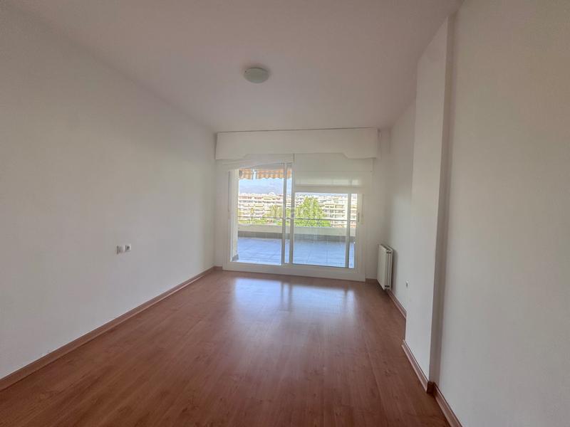 Foto 37512710-d54a-487c-bc54-ad6a5814ce14. Location attique avec cheminée chauffage parking piscine dans Marbella