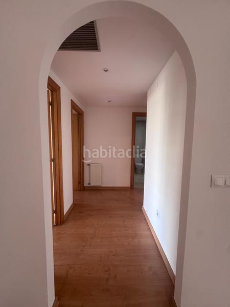 Foto 522bbd12-deb9-413c-b4ee-7aadbb9b8f3a. Location attique avec cheminée chauffage parking piscine dans Marbella
