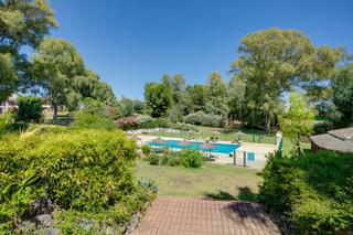 Appartement à Nueva Atalaya. Apartamento planta baja, atalaya, costa del sol.