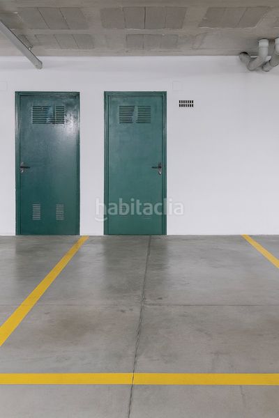 Foto 2a8e0c06-bd7e-48e1-b202-b8e9dba417f2. Piso en Nueva Atalaya Estepona