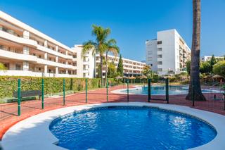 Location Appartement  Calle el iiwi. Exclusivo apartamento en primera línea de golf – guadalmina alta