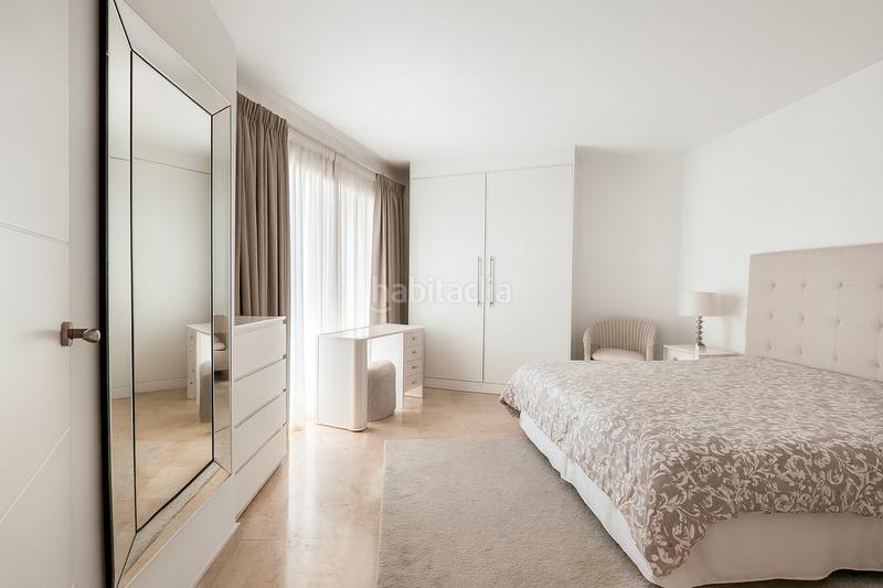 Foto 0412c837-7648-4344-8e35-cc717b1530db. Alquiler apartamento  recien reformado golf en Estepona