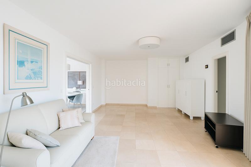 Foto 0ba7d150-3d81-42ff-9eeb-f736dde22b33. Alquiler apartamento  recien reformado golf en Estepona