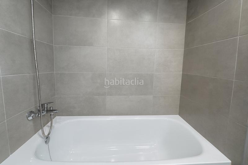 Foto 4386973f-31e2-4e5c-a587-40b7e8f5c4c4. Alquiler apartamento  recien reformado golf en Estepona